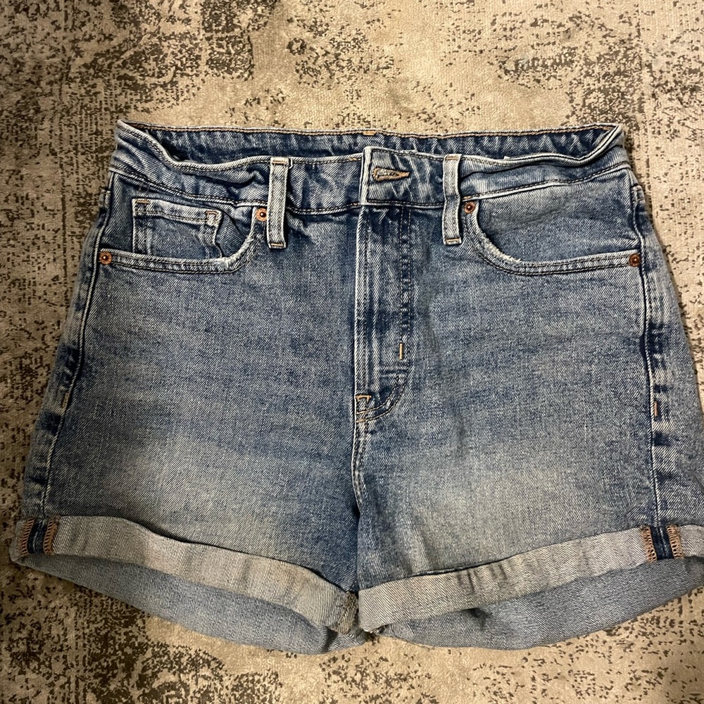 Old Navy OG Short Size 6
